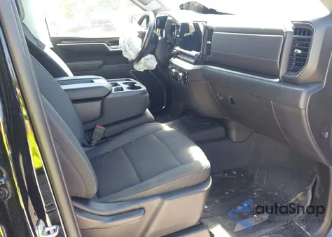 2022 Chevrolet Silverado 1500 4Wd Short Bed Rst z USA, uszkodzony, nr VIN 1GCUDEET6NZ589855